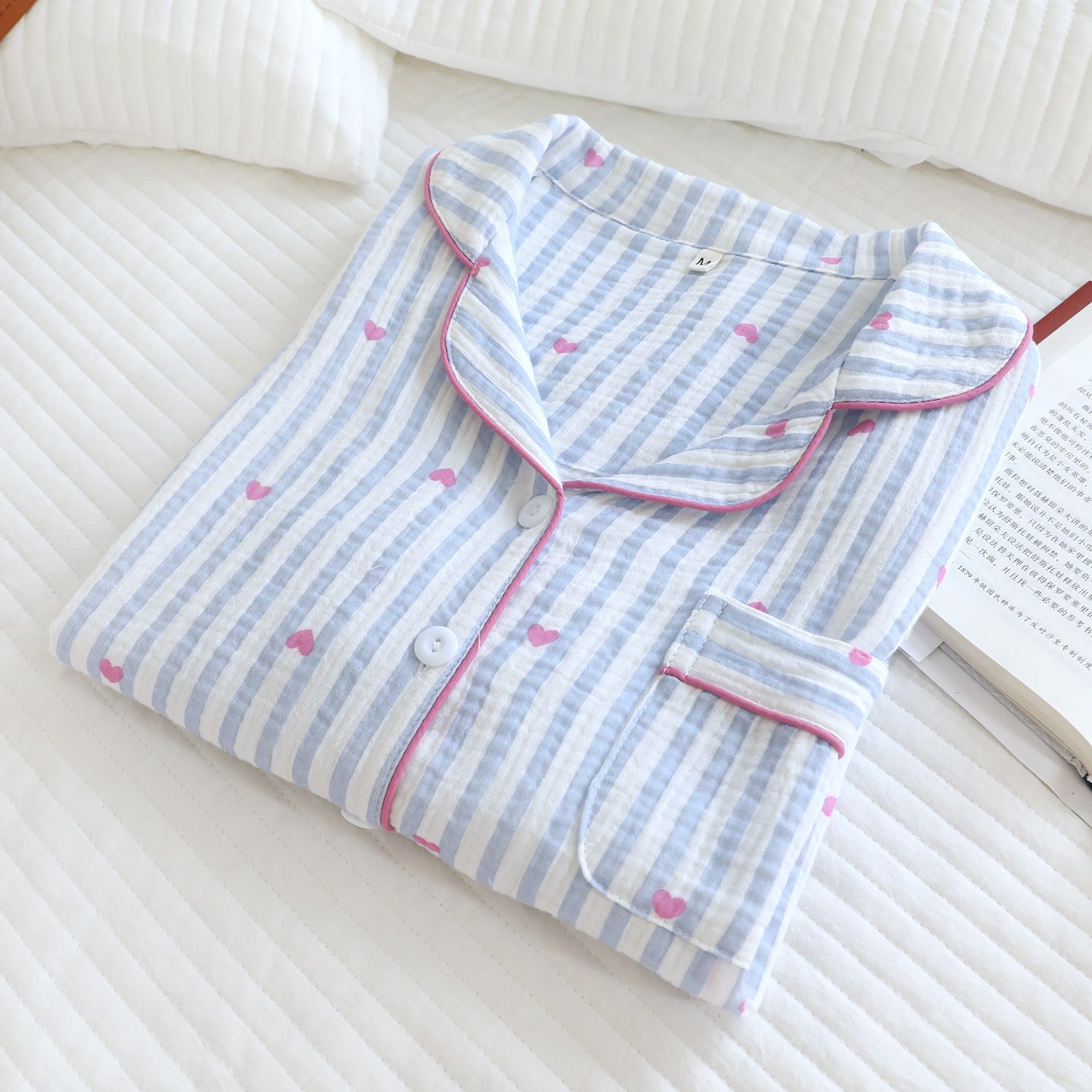 Iskra Striped Heart Nightsuit