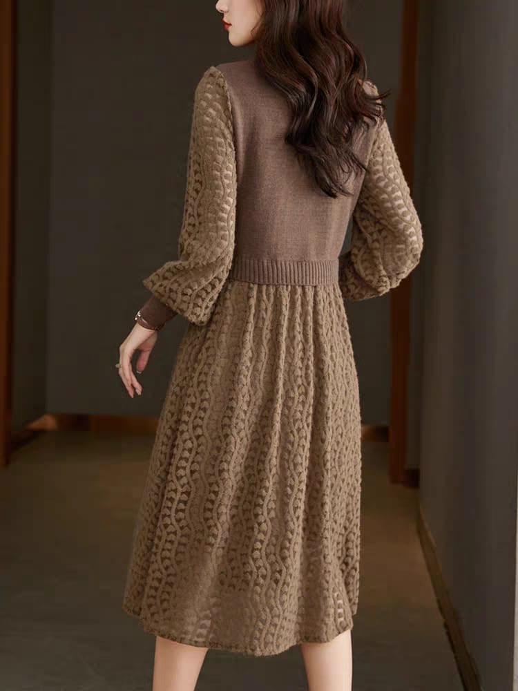Mariana Vintage Hollow out Midi Dress In Beige